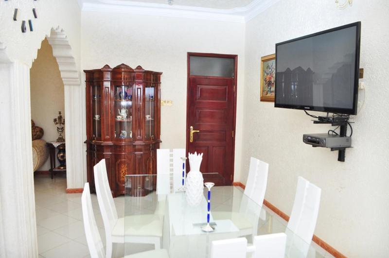 Willa Plot 4 Kavuma Close Kampala Zewnętrze zdjęcie
