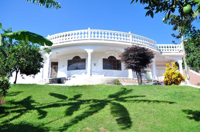 Willa Plot 4 Kavuma Close Kampala Zewnętrze zdjęcie